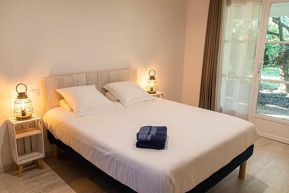 Au Detour Des Vignes Bed & Breakfast Ordonnac ภายนอก รูปภาพ
