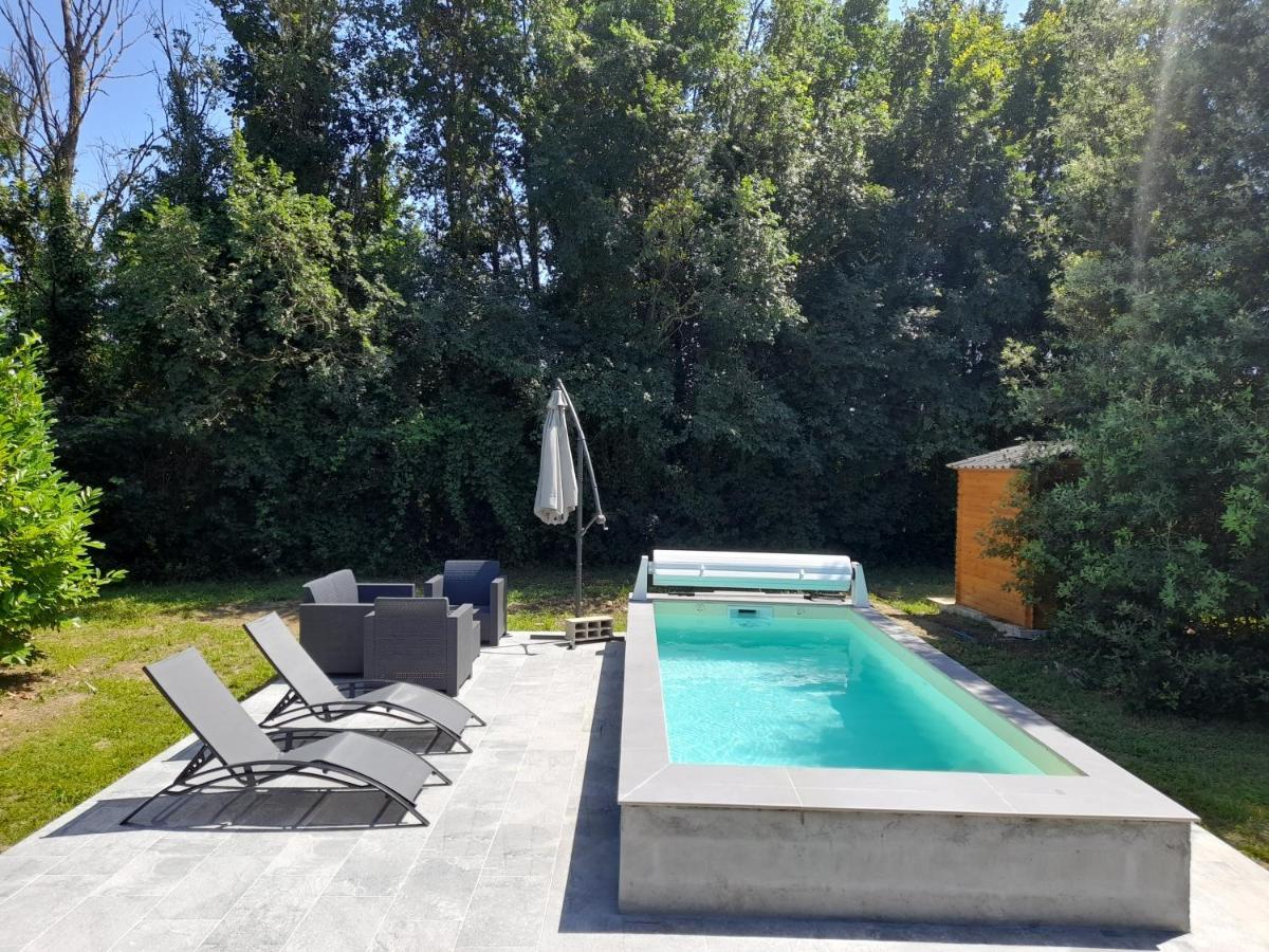 Au Detour Des Vignes Bed & Breakfast Ordonnac ภายนอก รูปภาพ